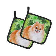 Load image into Gallery viewer, Pomeranian #2 St Patrick's Pot Holders - Set of 2 - Heat-Resistant Kitchen Essentials BB9890PTHD