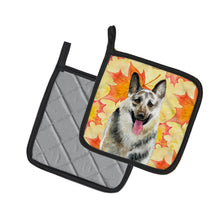 Load image into Gallery viewer, East-European Shepherd Fall Pot Holders - Set of 2 - Heat-Resistant Kitchen Essentials BB9910PTHD