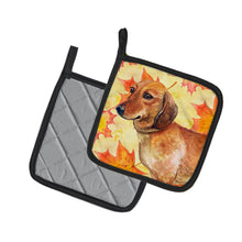 Load image into Gallery viewer, Dachshund Fall Pot Holders - Set of 2 - Heat-Resistant Kitchen Essentials BB9913PTHD