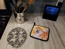 Load image into Gallery viewer, Akita Fall Pot Holders - Set of 2 - Heat-Resistant Kitchen Essentials BB9964PTHD