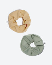 Load image into Gallery viewer, Bala Scrunchies