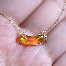 Load image into Gallery viewer, Beautiful Mexican Fire Opal Necklace 18K Yellow Gold