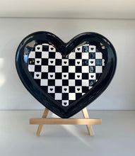 Load image into Gallery viewer, Large Checkered Heart Dishes