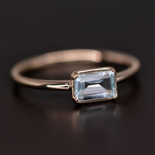 Load image into Gallery viewer, Natural Blue Topaz Wedding Band 14K Yellow Gold Ring