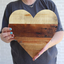 Load image into Gallery viewer, Reclaimed Pallet Wood Hearts