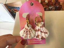 Load image into Gallery viewer, Titanium Shell Earrings