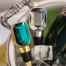 Load image into Gallery viewer, Single gem wine stopper, emerald