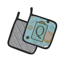 Load image into Gallery viewer, Monogram - Initial Q Blue Dots Pot Holders - Set of 2 - Heat-Resistant Kitchen Essentials CJ1013-QPTHD