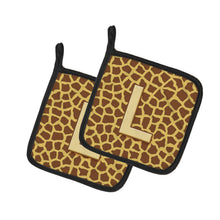 Load image into Gallery viewer, Monogram Initial L Giraffe Pot Holders - Set of 2 - Heat-Resistant Kitchen Essentials CJ1025-LPTHD