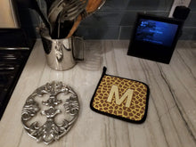 Load image into Gallery viewer, Monogram Initial M Giraffe Pot Holders - Set of 2 - Heat-Resistant Kitchen Essentials CJ1025-MPTHD