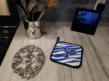 Load image into Gallery viewer, Monogram Initial Y Tiger Stripe Blue and White Pot Holders - Set of 2 - Heat-Resistant Kitchen Essentials CJ1034-YPTHD