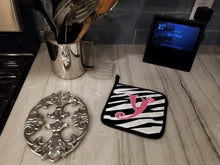 Load image into Gallery viewer, Monogram Initial Y Zebra Stripe and Pink Pot Holders - Set of 2 - Heat-Resistant Kitchen Essentials CJ1037-YPTHD