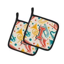Load image into Gallery viewer, Letter I Retro Teal Orange Musical Instruments Initial Pot Holders - Set of 2 - Heat-Resistant Kitchen Essentials CJ2001-IPTHD