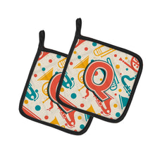 Load image into Gallery viewer, Letter Q Retro Teal Orange Musical Instruments Initial Pot Holders - Set of 2 - Heat-Resistant Kitchen Essentials CJ2001-QPTHD