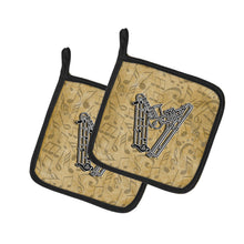Load image into Gallery viewer, Letter W Musical Instrument Alphabet Pot Holders - Set of 2 - Heat-Resistant Kitchen Essentials CJ2004-WPTHD