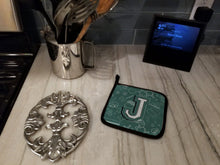 Load image into Gallery viewer, Letter J Back to School Initial Pot Holders - Set of 2 - Heat-Resistant Kitchen Essentials CJ2010-JPTHD