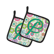 Load image into Gallery viewer, Letter F Flowers Pink Teal Green Initial Pot Holders - Set of 2 - Heat-Resistant Kitchen Essentials CJ2011-FPTHD