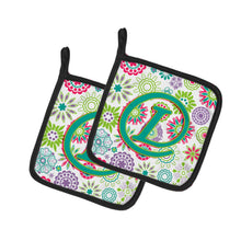 Load image into Gallery viewer, Letter L Flowers Pink Teal Green Initial Pot Holders - Set of 2 - Heat-Resistant Kitchen Essentials CJ2011-LPTHD