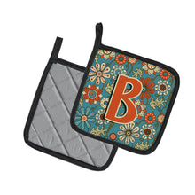 Load image into Gallery viewer, Letter B Flowers Retro Blue Pot Holders - Set of 2 - Heat-Resistant Kitchen Essentials CJ2012-BPTHD