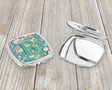 Load image into Gallery viewer, Letter B Circle Circle Teal Initial Alphabet Compact Mirror – Stylish Purse Mirror with Artistic Covers CJ2015-BSCM