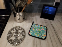 Load image into Gallery viewer, Letter G Circle Circle Teal Initial Alphabet Pot Holders - Set of 2 - Heat-Resistant Kitchen Essentials CJ2015-GPTHD