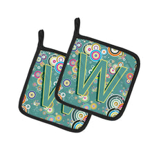 Load image into Gallery viewer, Letter W Circle Circle Teal Initial Alphabet Pot Holders - Set of 2 - Heat-Resistant Kitchen Essentials CJ2015-WPTHD