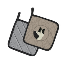 Load image into Gallery viewer, Border Collie In the Kitchen Pot Holders - Set of 2 - Heat-Resistant Kitchen Essentials CK2169PTHD