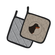 Load image into Gallery viewer, Rottweiler In the Kitchen Pot Holders - Set of 2 - Heat-Resistant Kitchen Essentials CK2205PTHD