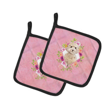Load image into Gallery viewer, Champagne Cockapoo Pink Flowers Pot Holders - Set of 2 - Heat-Resistant Kitchen Essentials CK4246PTHD