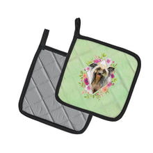 Load image into Gallery viewer, Chinese Crested Green Flowers Pot Holders - Set of 2 - Heat-Resistant Kitchen Essentials CK4290PTHD