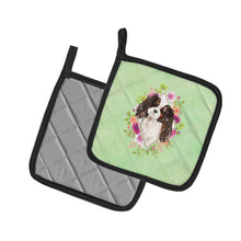 Load image into Gallery viewer, Tricolor Cavalier Spaniel Green Flowers Pot Holders - Set of 2 - Heat-Resistant Kitchen Essentials CK4366PTHD