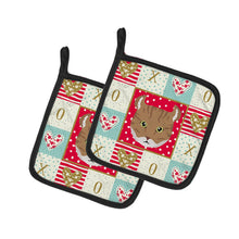 Load image into Gallery viewer, Highlander Lynx Cat Love Pot Holders - Set of 2 - Heat-Resistant Kitchen Essentials CK5121PTHD
