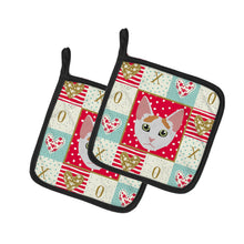 Load image into Gallery viewer, Japanese Bobtail Cat Love Pot Holders - Set of 2 - Heat-Resistant Kitchen Essentials CK5122PTHD