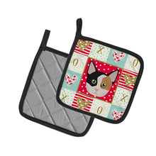 Load image into Gallery viewer, Munchkin Cat Love Pot Holders - Set of 2 - Heat-Resistant Kitchen Essentials CK5134PTHD