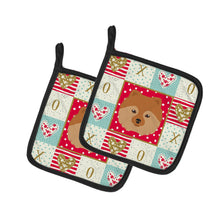 Load image into Gallery viewer, German Spitz Love Pot Holders - Set of 2 - Heat-Resistant Kitchen Essentials CK5201PTHD