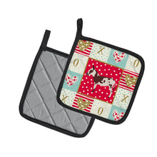 Load image into Gallery viewer, American Spotted Donkey Love Pot Holders - Set of 2 - Heat-Resistant Kitchen Essentials CK5278PTHD