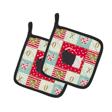 Load image into Gallery viewer, Welsh Black-Necked Goat Love Pot Holders - Set of 2 - Heat-Resistant Kitchen Essentials CK5314PTHD