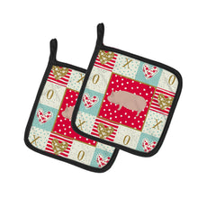 Load image into Gallery viewer, Welsh Pig Love Pot Holders - Set of 2 - Heat-Resistant Kitchen Essentials CK5364PTHD