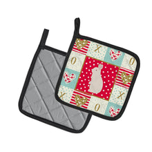 Load image into Gallery viewer, New Zealand White Rabbit Love Pot Holders - Set of 2 - Heat-Resistant Kitchen Essentials CK5392PTHD