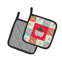 Load image into Gallery viewer, Dzungarian Hamster Love Pot Holders - Set of 2 - Heat-Resistant Kitchen Essentials CK5440PTHD