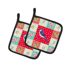 Load image into Gallery viewer, Jay Bird Love Pot Holders - Set of 2 - Heat-Resistant Kitchen Essentials CK5513PTHD