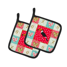 Load image into Gallery viewer, Toucan Love Pot Holders - Set of 2 - Heat-Resistant Kitchen Essentials CK5517PTHD