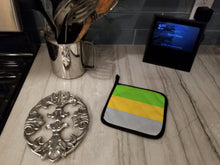Load image into Gallery viewer, Lithromantic Pride Pot Holders - Set of 2 - Heat-Resistant Kitchen Essentials