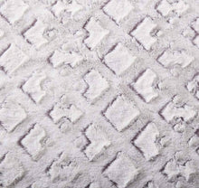 Load image into Gallery viewer, DaDa Bedding Luxury Dreamy Milky White &amp; Purple Sherpa Backside Faux Fur Throw Blanket (M3395)