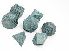 Load image into Gallery viewer, Celtic Mystery Dice Set