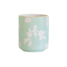 Load image into Gallery viewer, Chinoiserie Dreams Vase with 22K Gold Accent