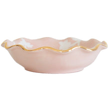 Load image into Gallery viewer, Chinoiserie Dreams Scalloped Bowls with 22K Gold Accent