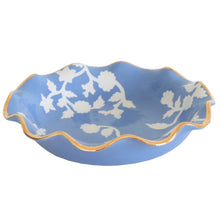 Load image into Gallery viewer, Chinoiserie Dreams Scalloped Bowls with 22K Gold Accent