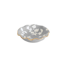Load image into Gallery viewer, Chinoiserie Dreams Scalloped Bowls with 22K Gold Accent