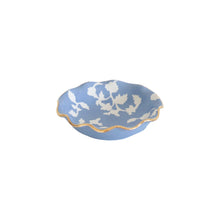 Load image into Gallery viewer, Chinoiserie Dreams Scalloped Bowls with 22K Gold Accent